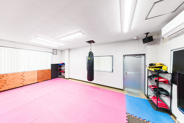 完全個室 × パーソナル指導